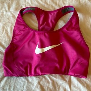 Nike sports bra size XS